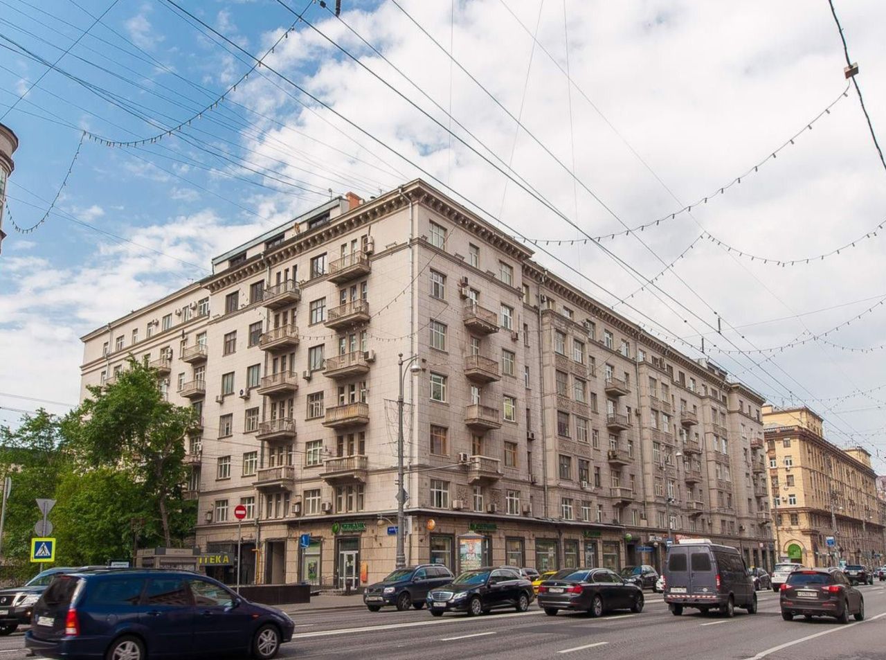 фасад дома, здание по адресу г Москва, ул 1-я Тверская-Ямская, д 11